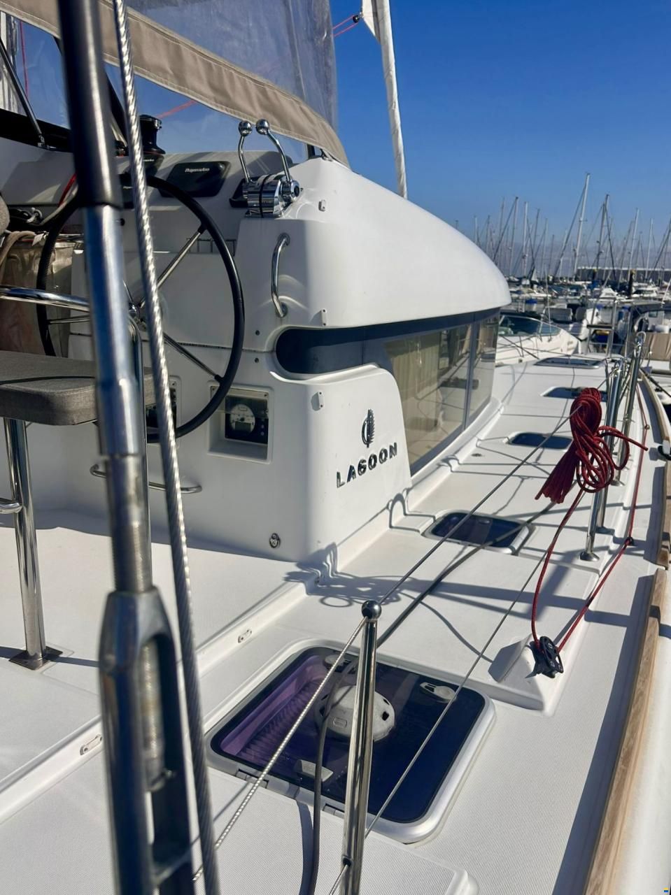 Lagoon 39
