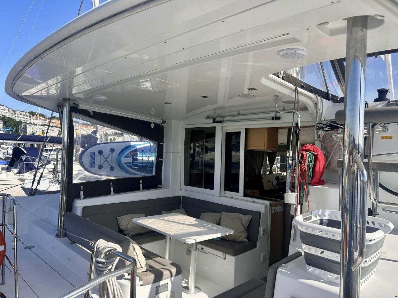 Lagoon 39
