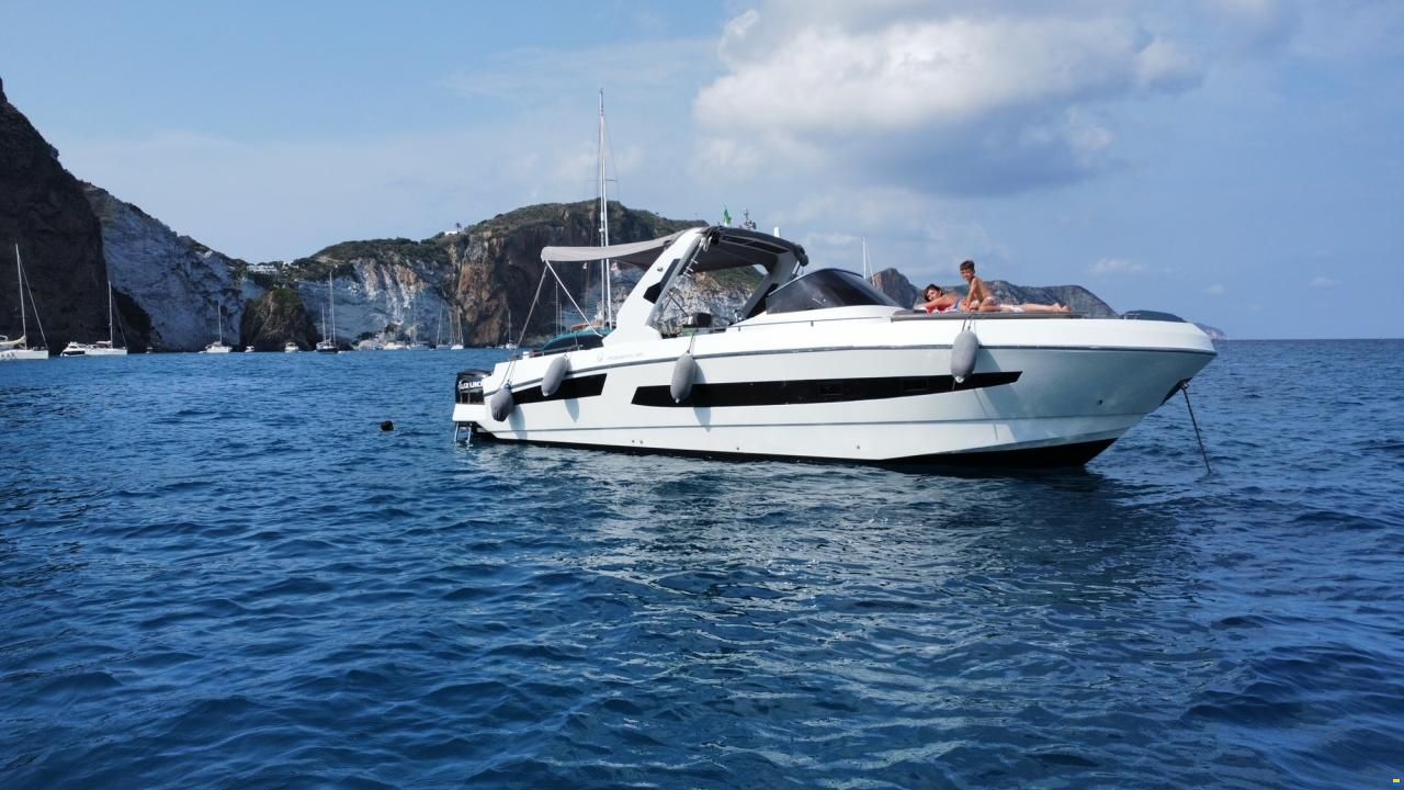 CML Yacht Poseidon 3.0