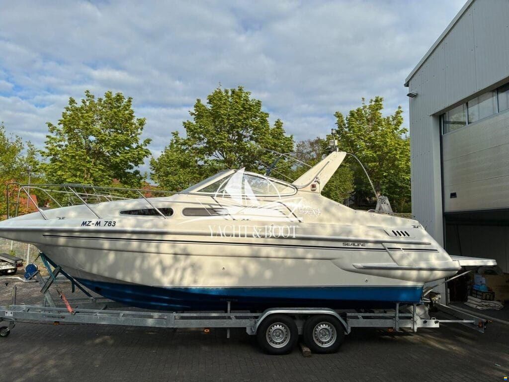 Sealine S 270