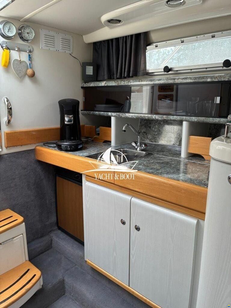 Sealine S 270