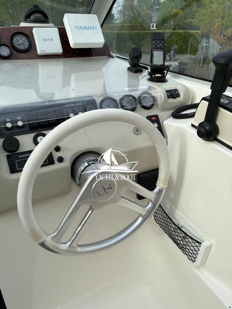 Sealine S 270