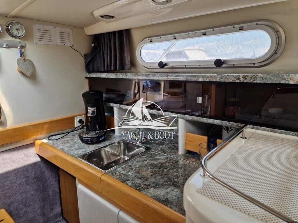 Sealine S 270