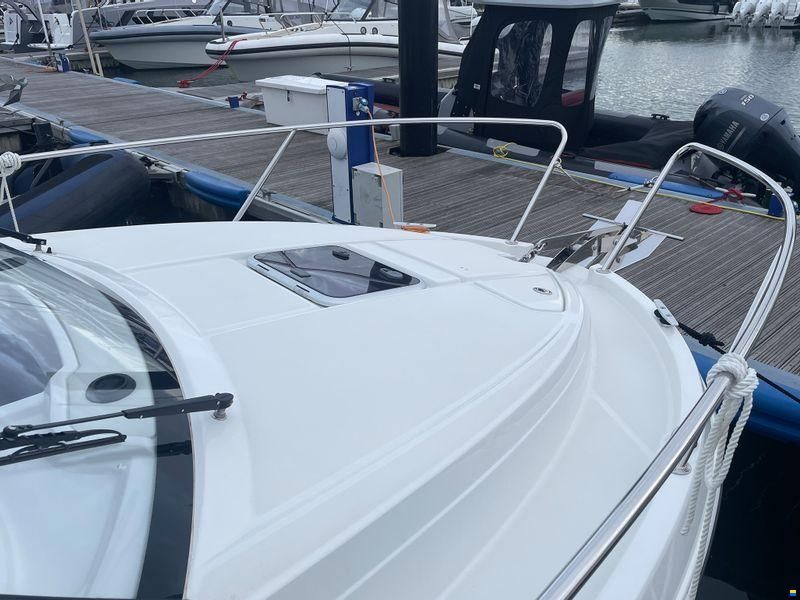 Jeanneau Beneteau Group Antares 8 V2