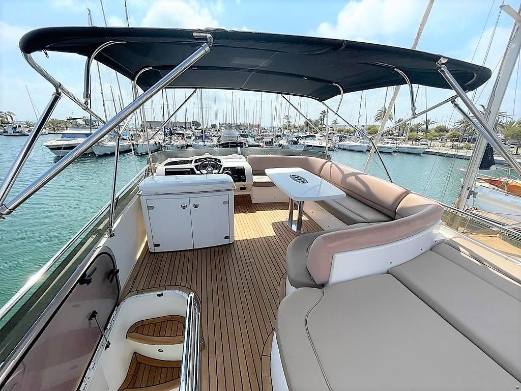 Princess 54