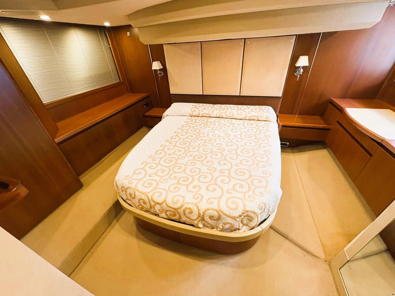 Princess 54