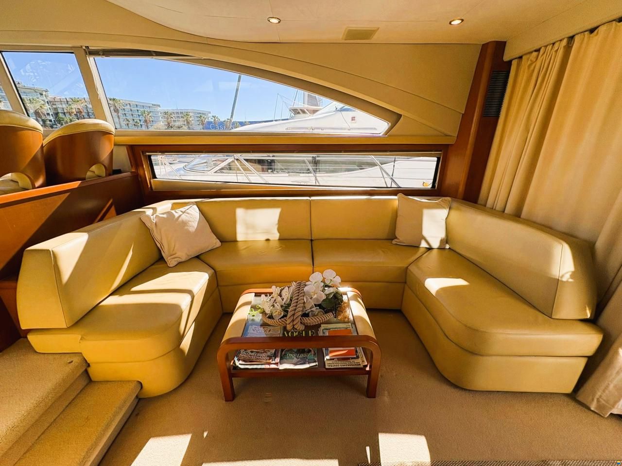 Princess 54