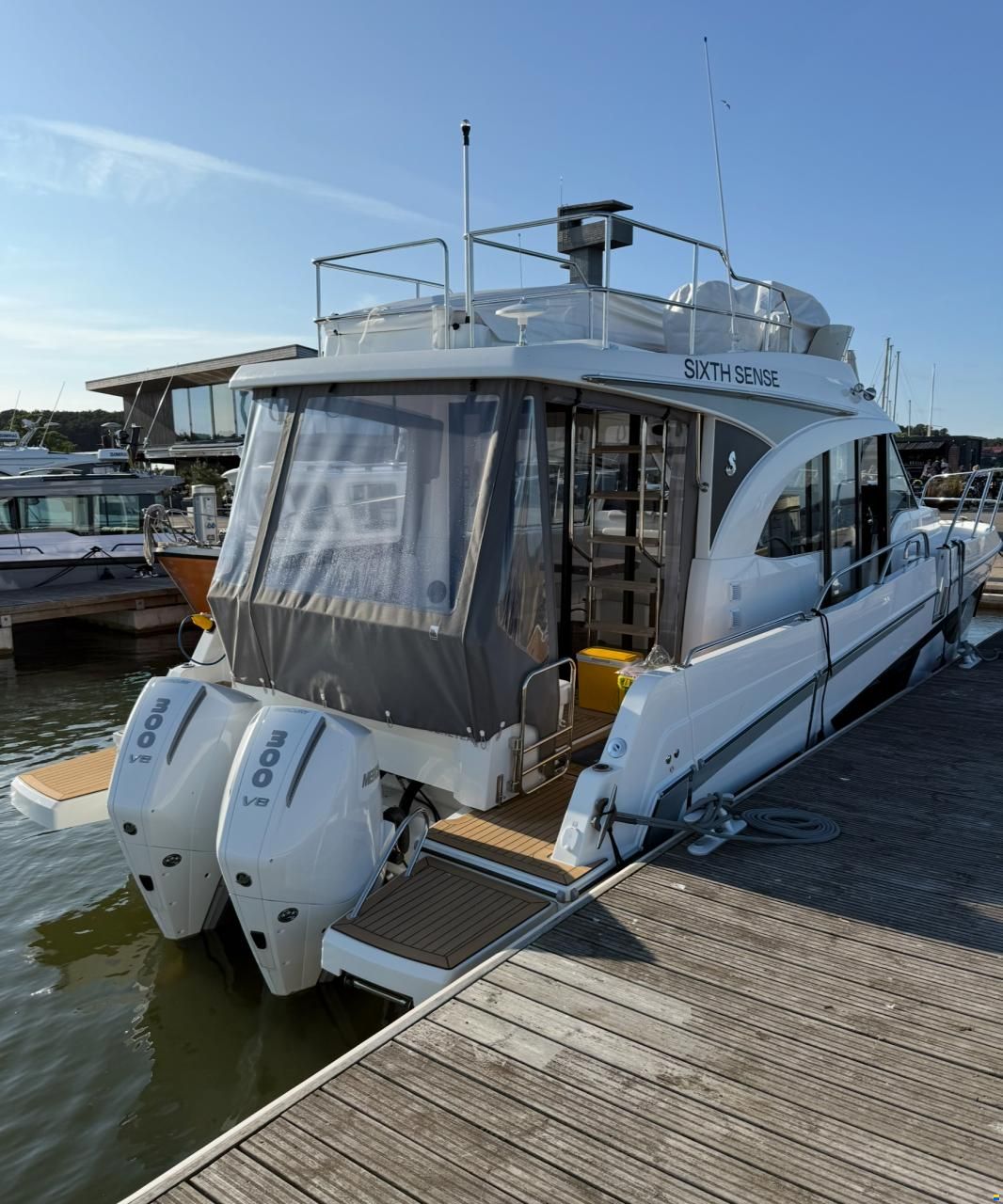 Beneteau Antares 11 OB Fly