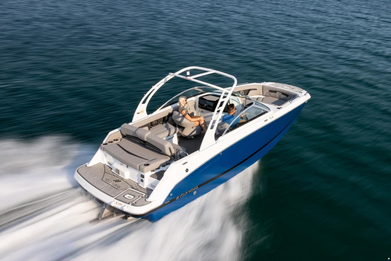 Four Winns HD3 Surf Edition