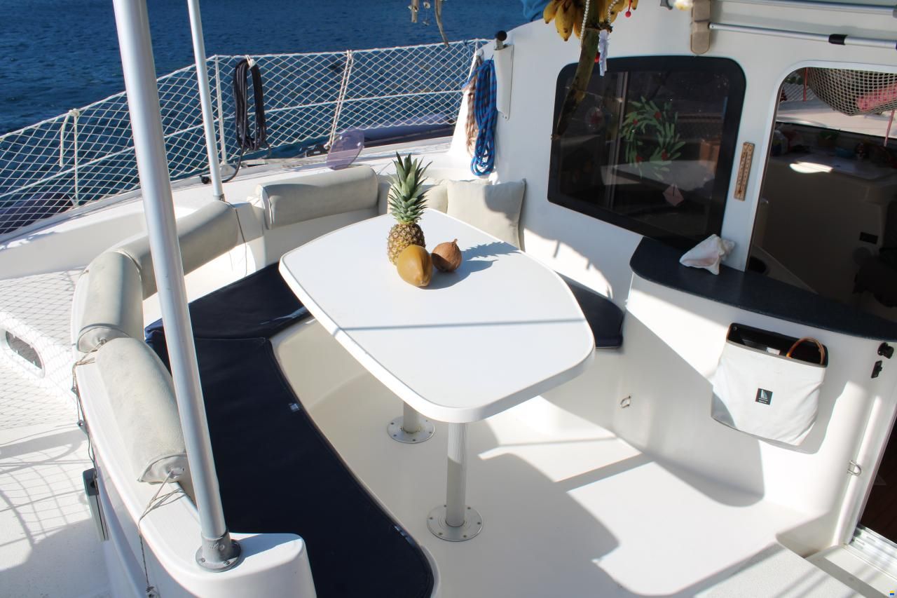 Fountaine Pajot Lavezzi 40