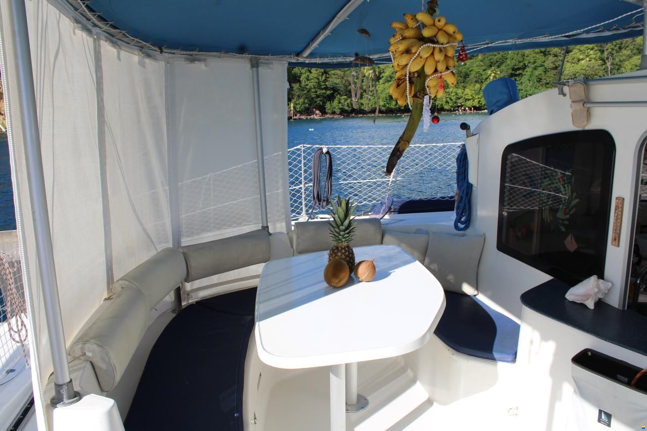 Fountaine Pajot Lavezzi 40