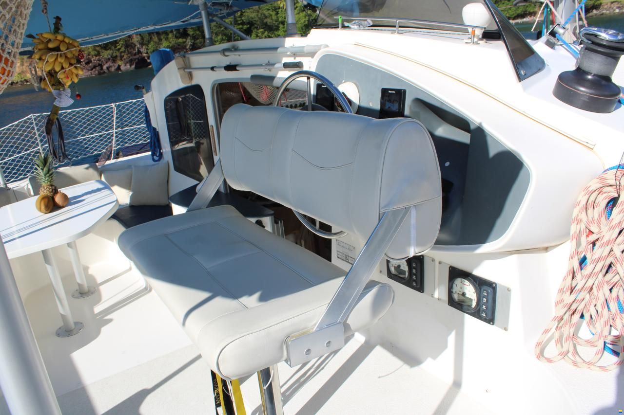 Fountaine Pajot Lavezzi 40