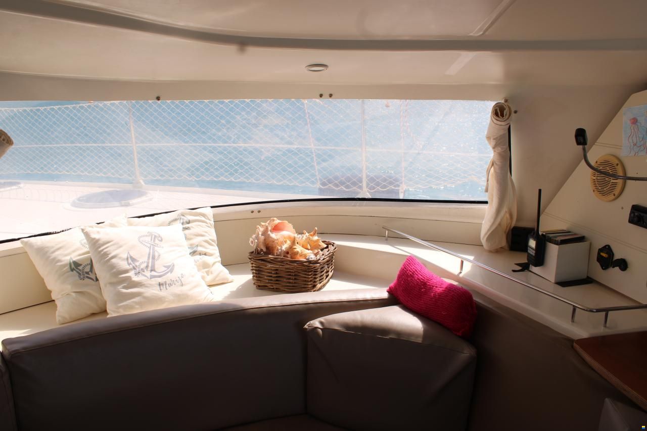 Fountaine Pajot Lavezzi 40