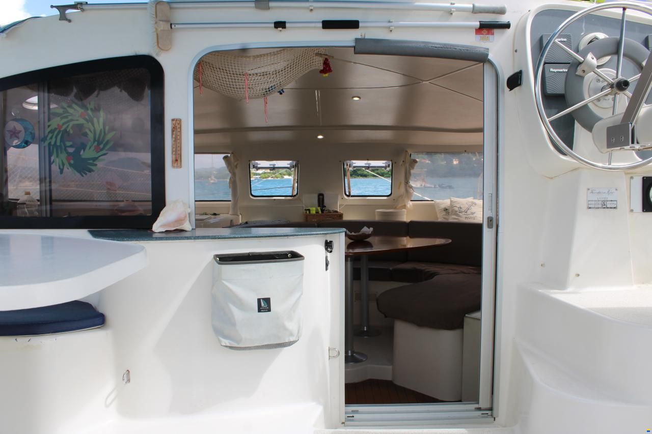 Fountaine Pajot Lavezzi 40