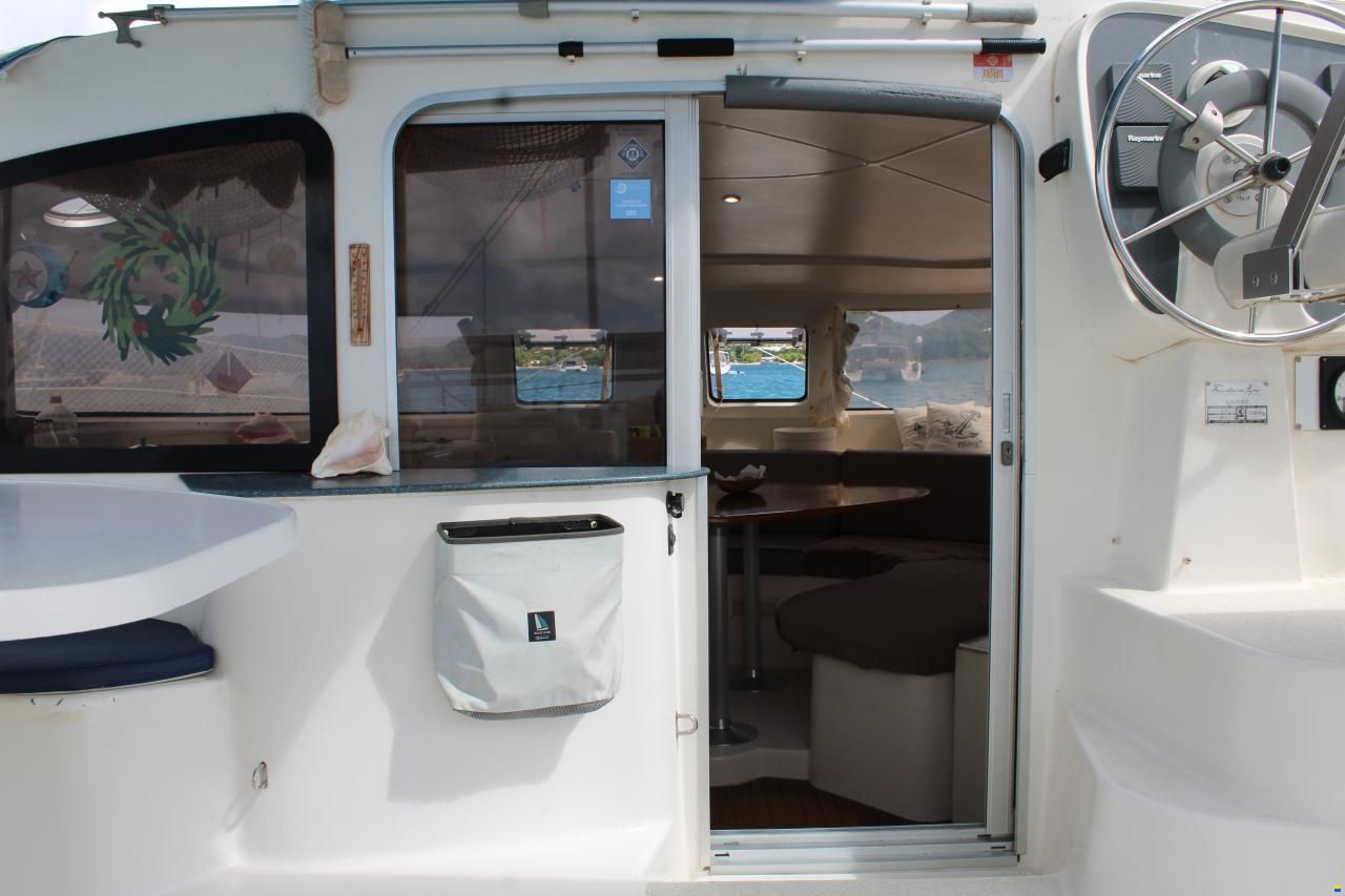Fountaine Pajot Lavezzi 40