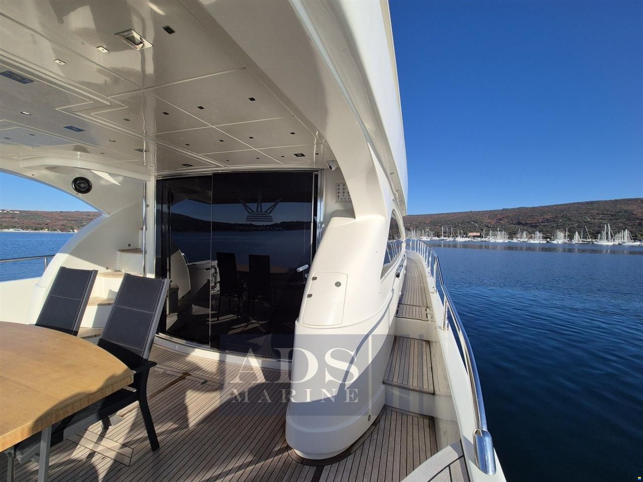 Dominator 62
