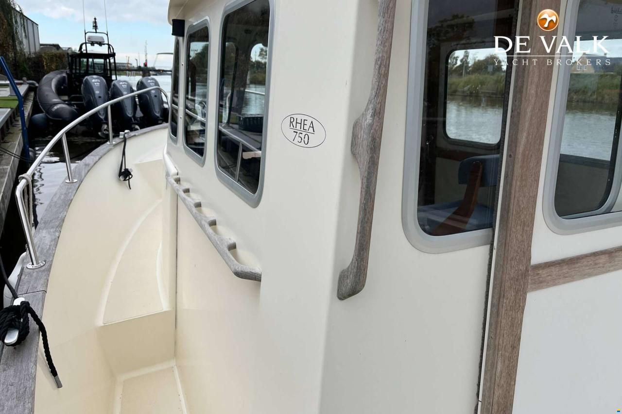 Rhea Marine 750