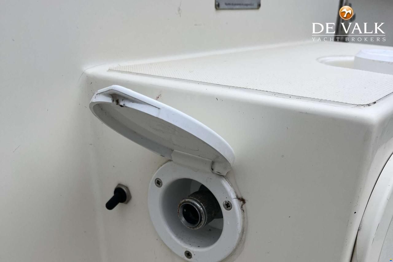 Rhea Marine 750