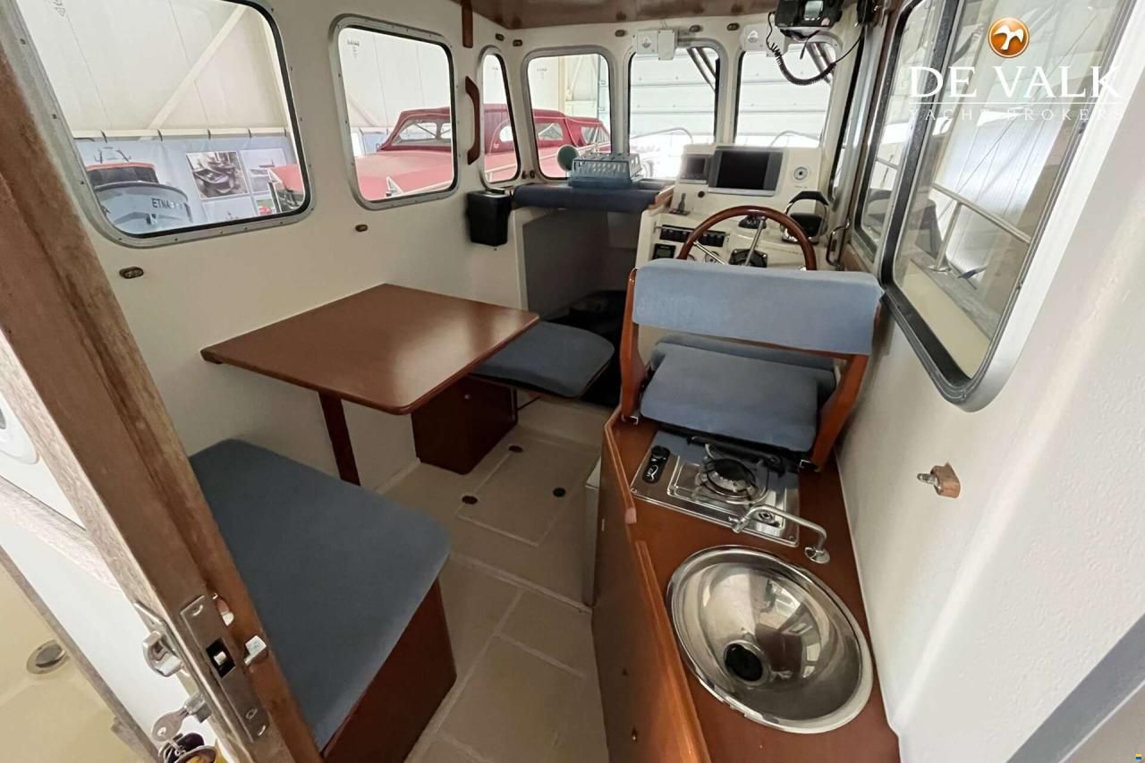 Rhea Marine 750