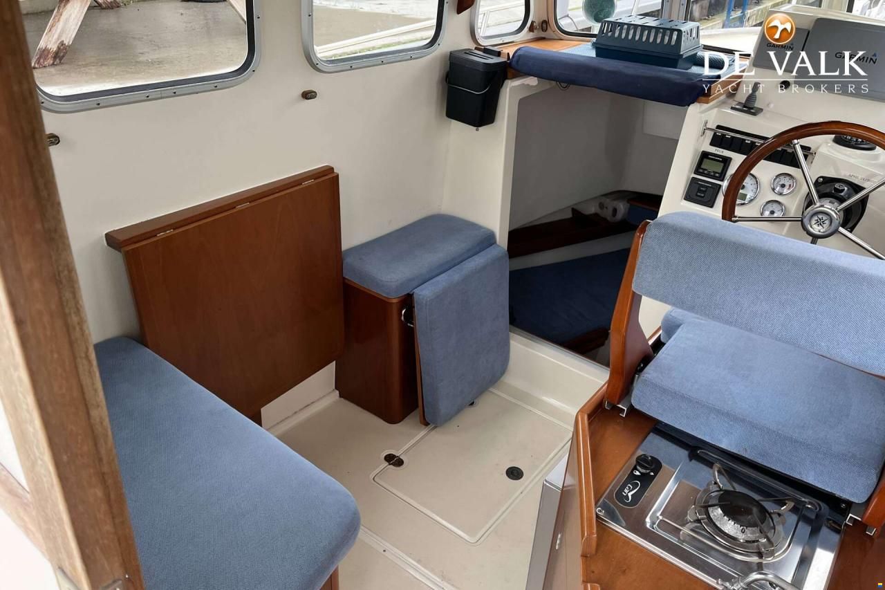 Rhea Marine 750