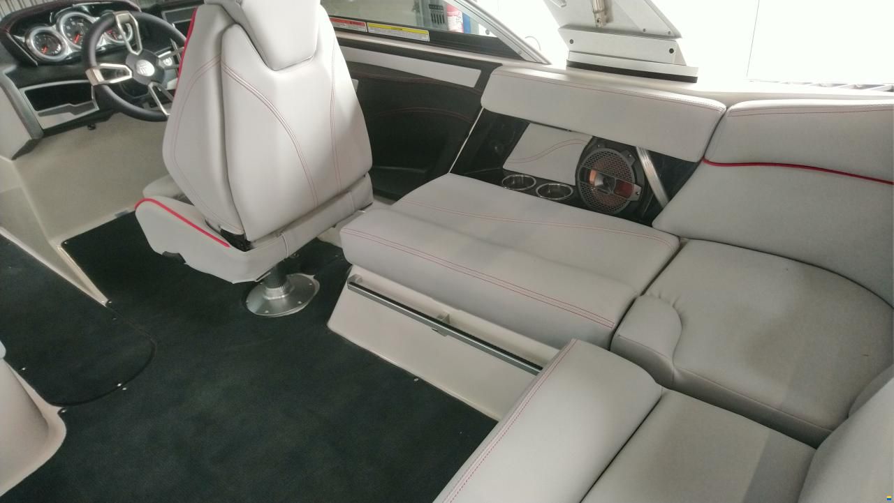 MasterCraft XT20