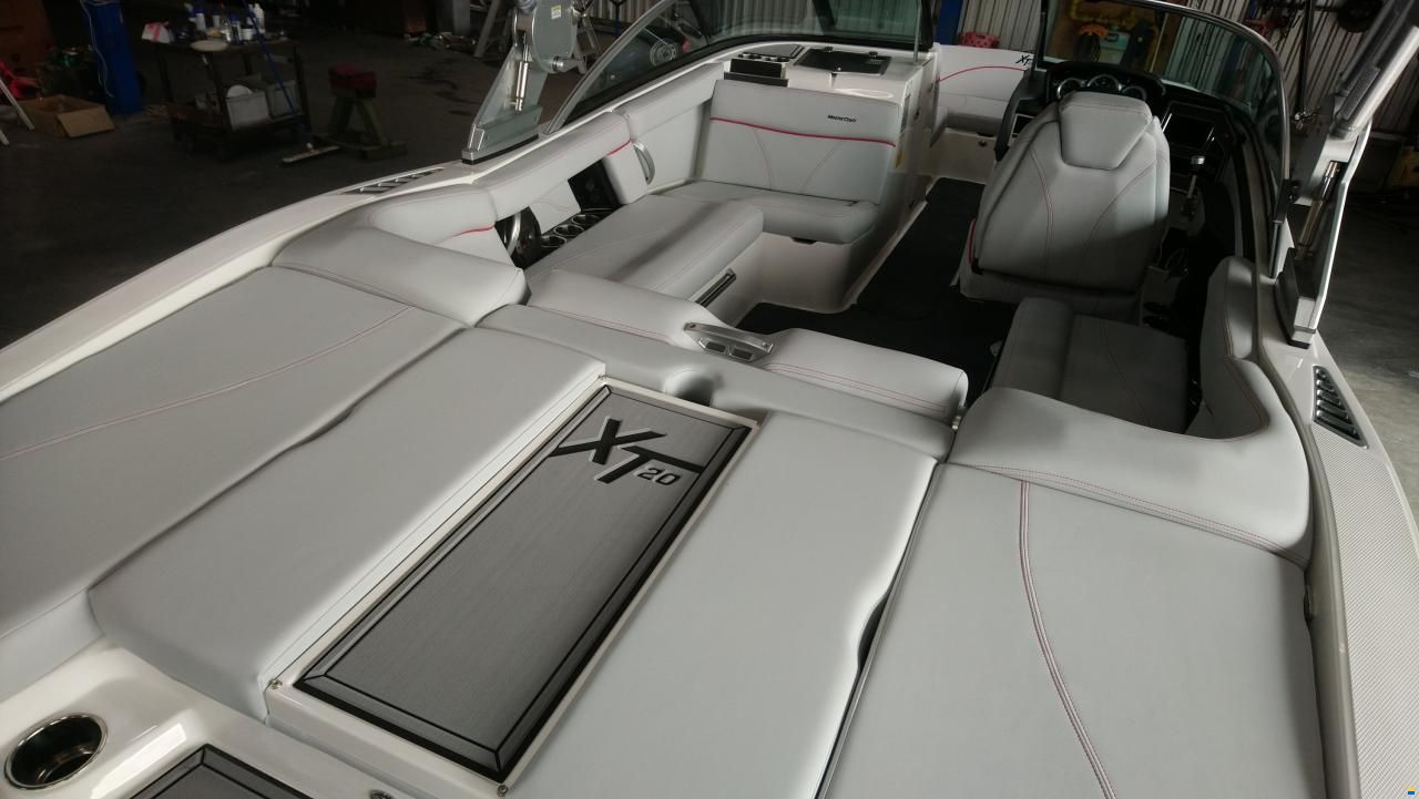 MasterCraft XT20