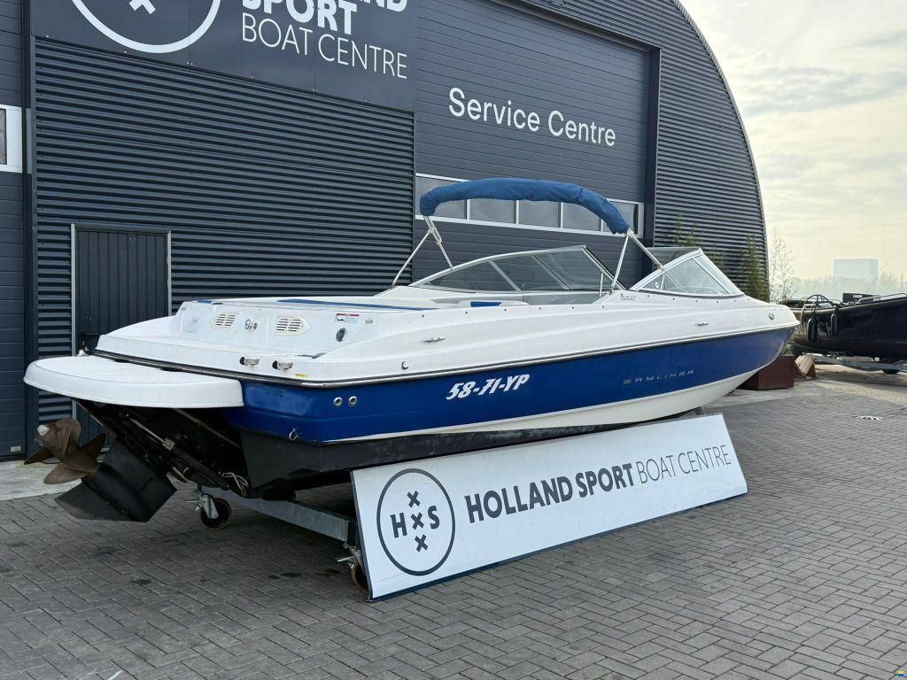 Bayliner 225 Bowrider