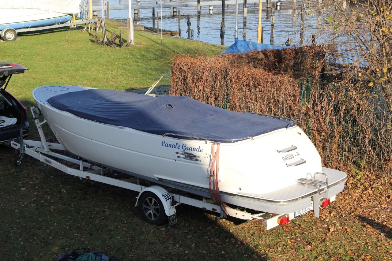 Primeur Tender 710