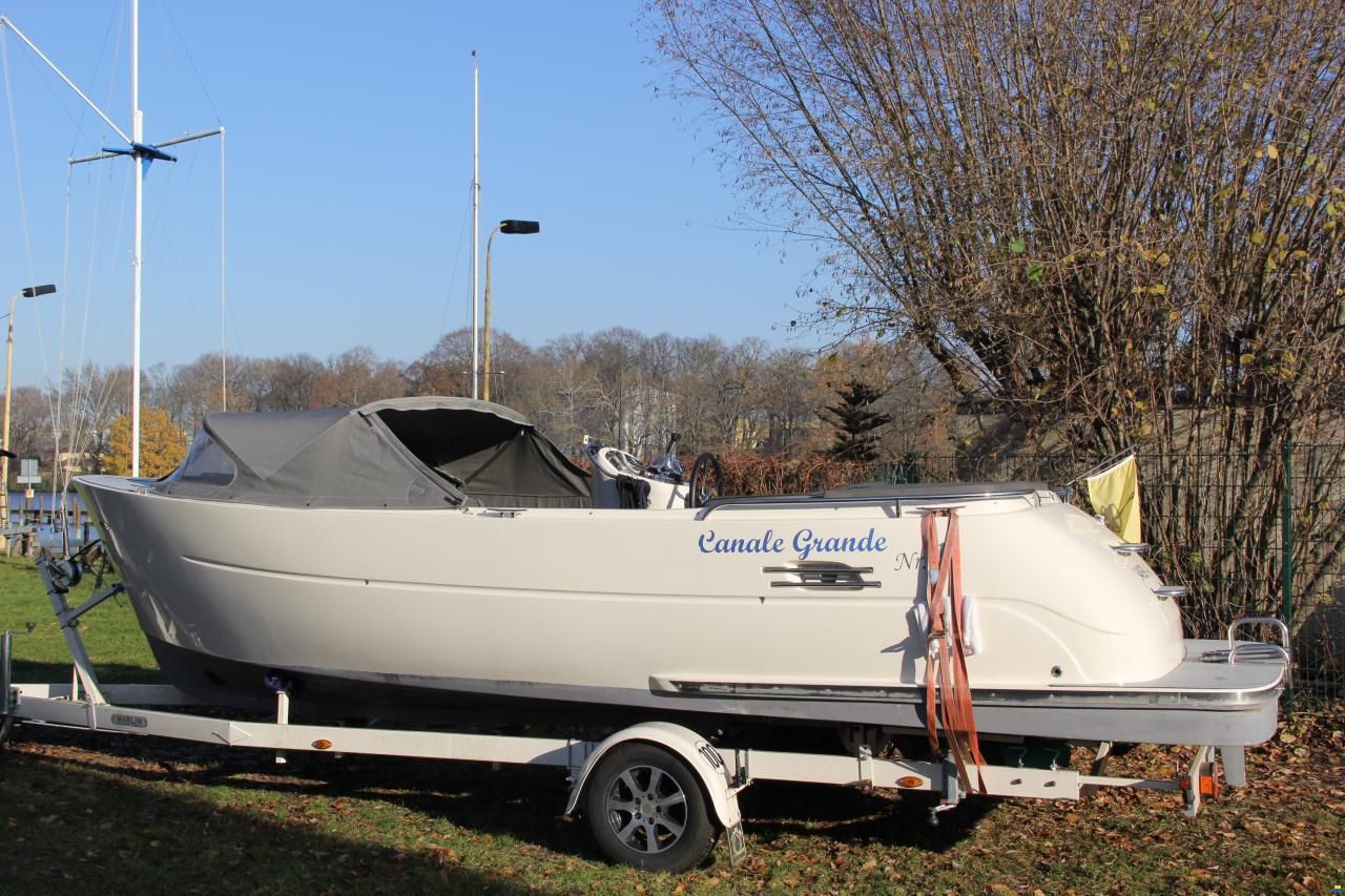 Primeur Tender 710