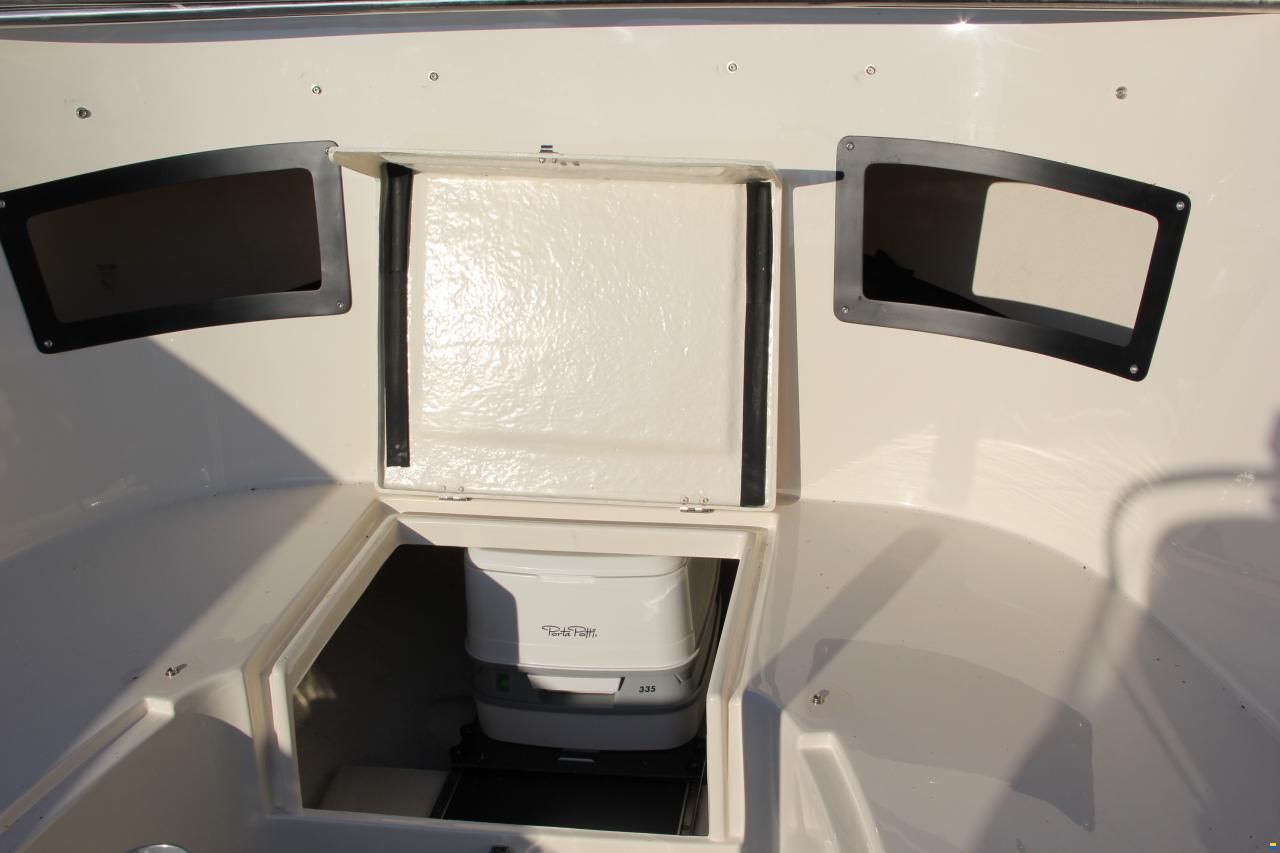 Primeur Tender 710