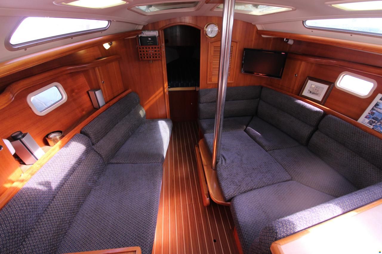 Legend 36