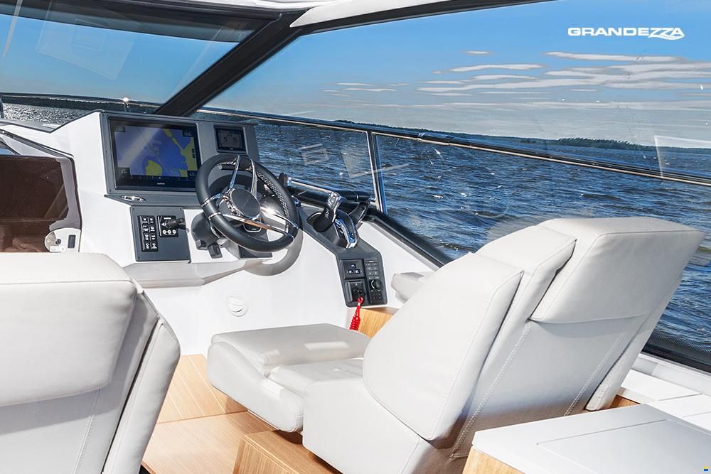 Grandezza 30 OB OUTBOARD