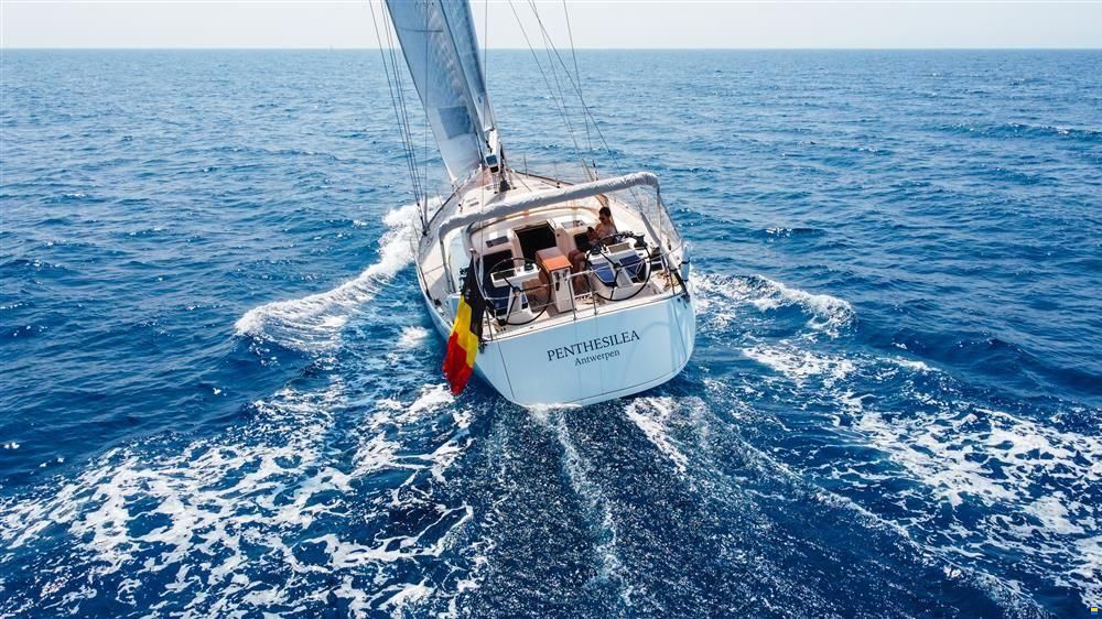 Nautor Swan 54