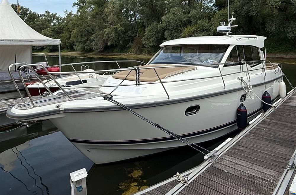 Nimbus boats 365 coupe