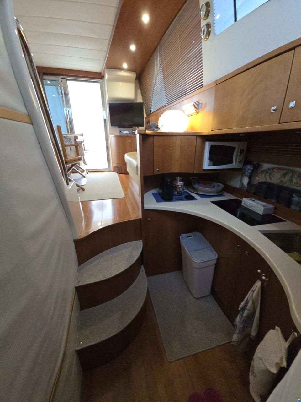 Intermare 43 FLY