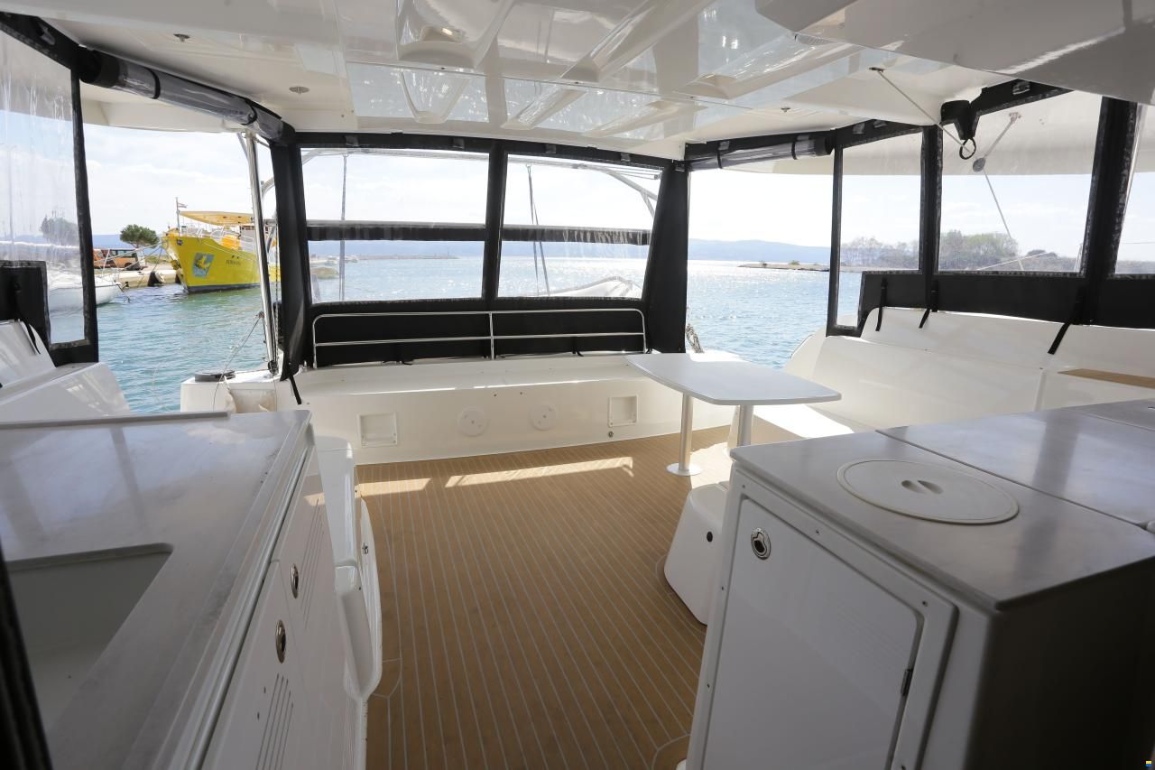 Lagoon 46