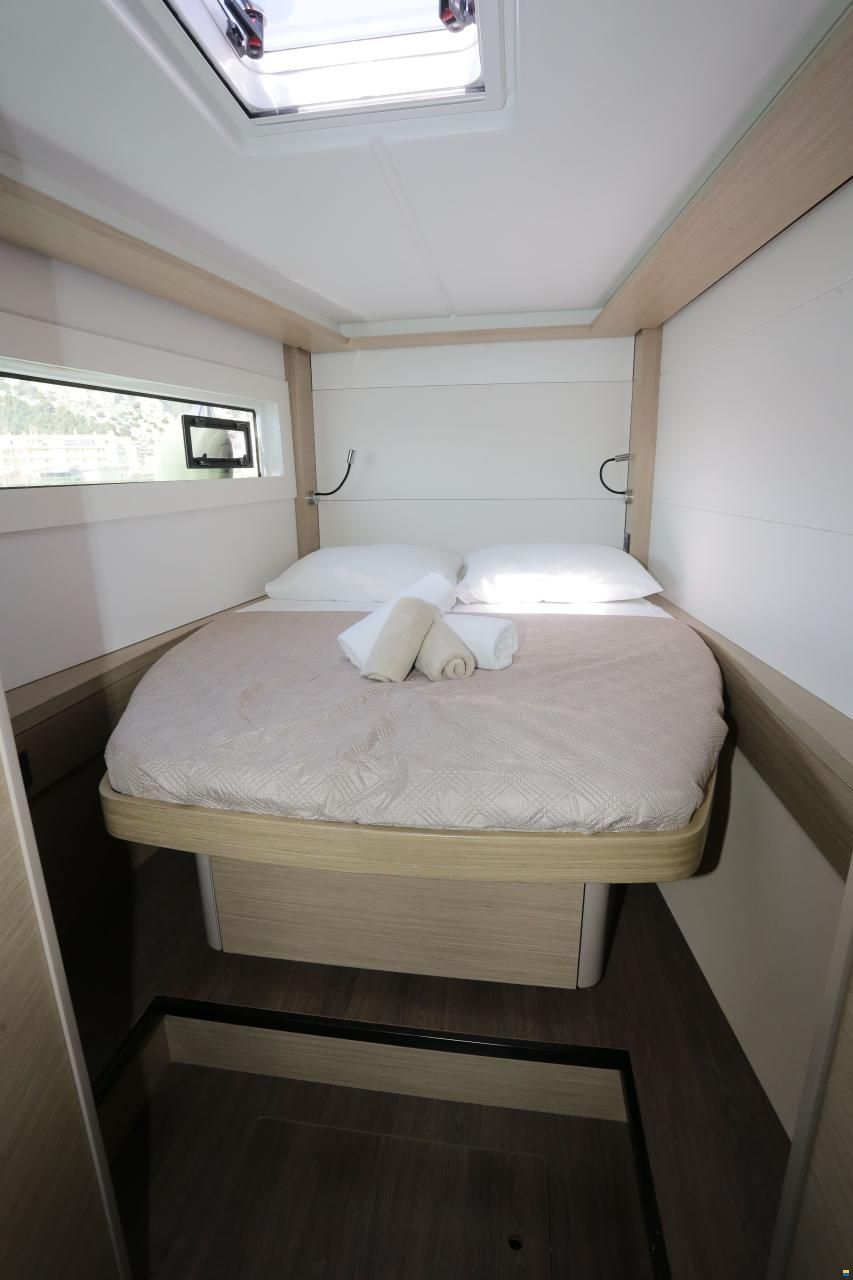 Lagoon 46