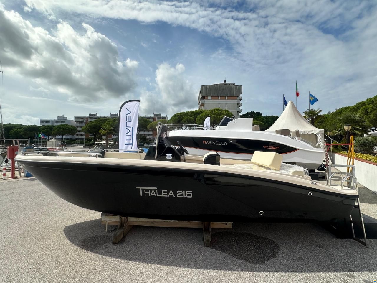 Thalea 21.5 BLACK EDITION