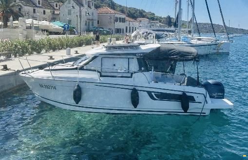 Jeanneau MERRY FISHER 695