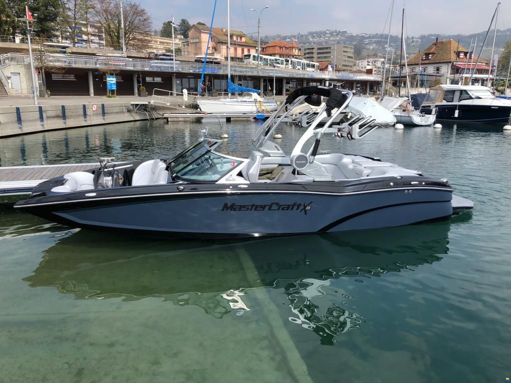 MasterCraft X23 | 2018 | gris & noir