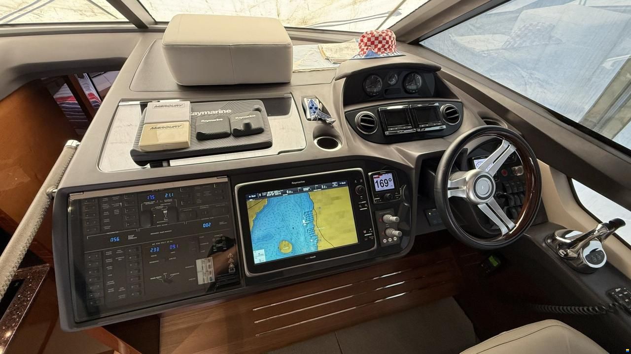 Princess 43 FLY - MODEL 2015