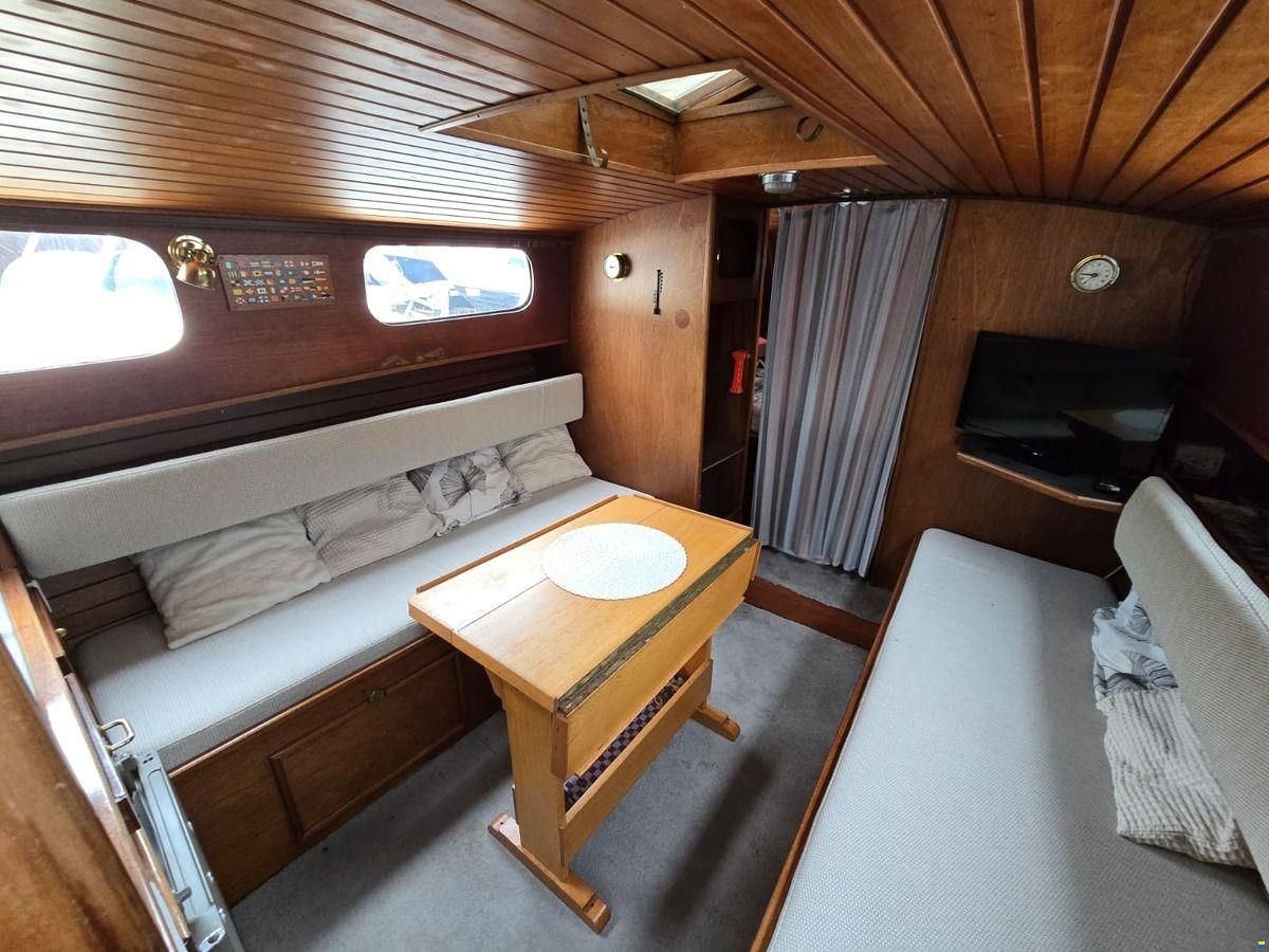 Motorjacht Lovely 985 OK