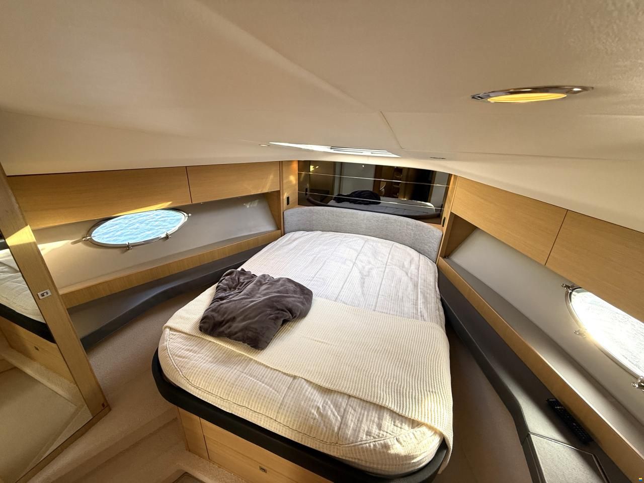 Princess V39