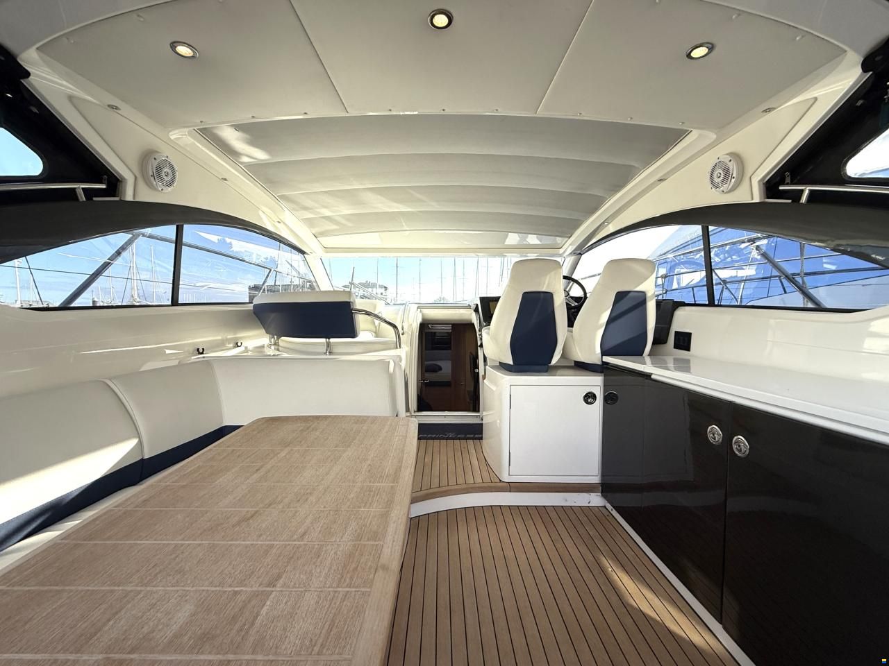 Princess V39