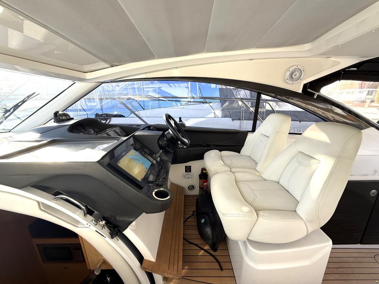 Princess V39