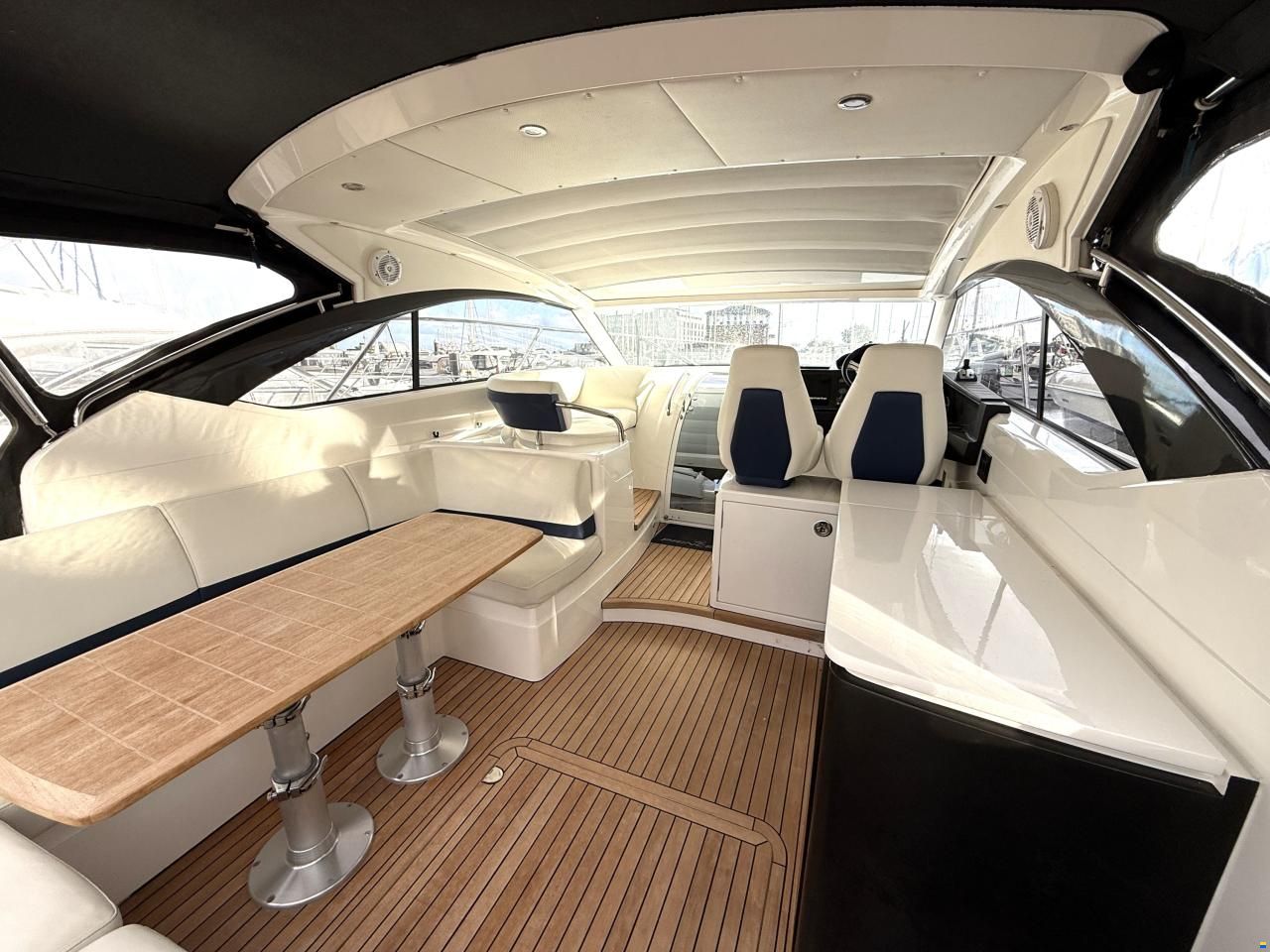 Princess V39
