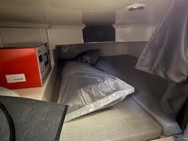 Quicksilver Activ 805 Cruiser mit 300PS