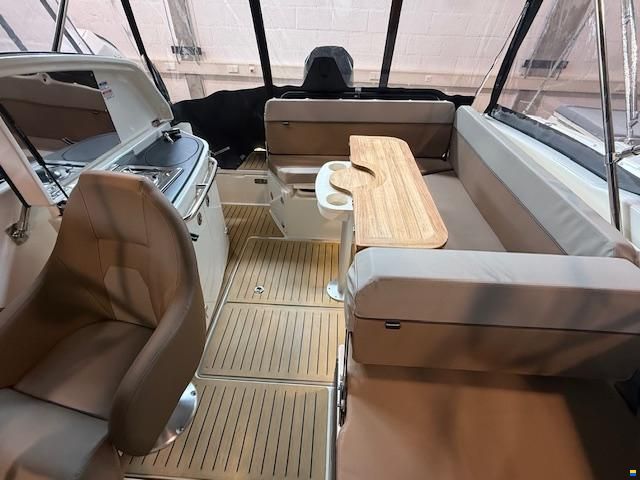 Quicksilver Activ 755 Cruiser mit 250PS