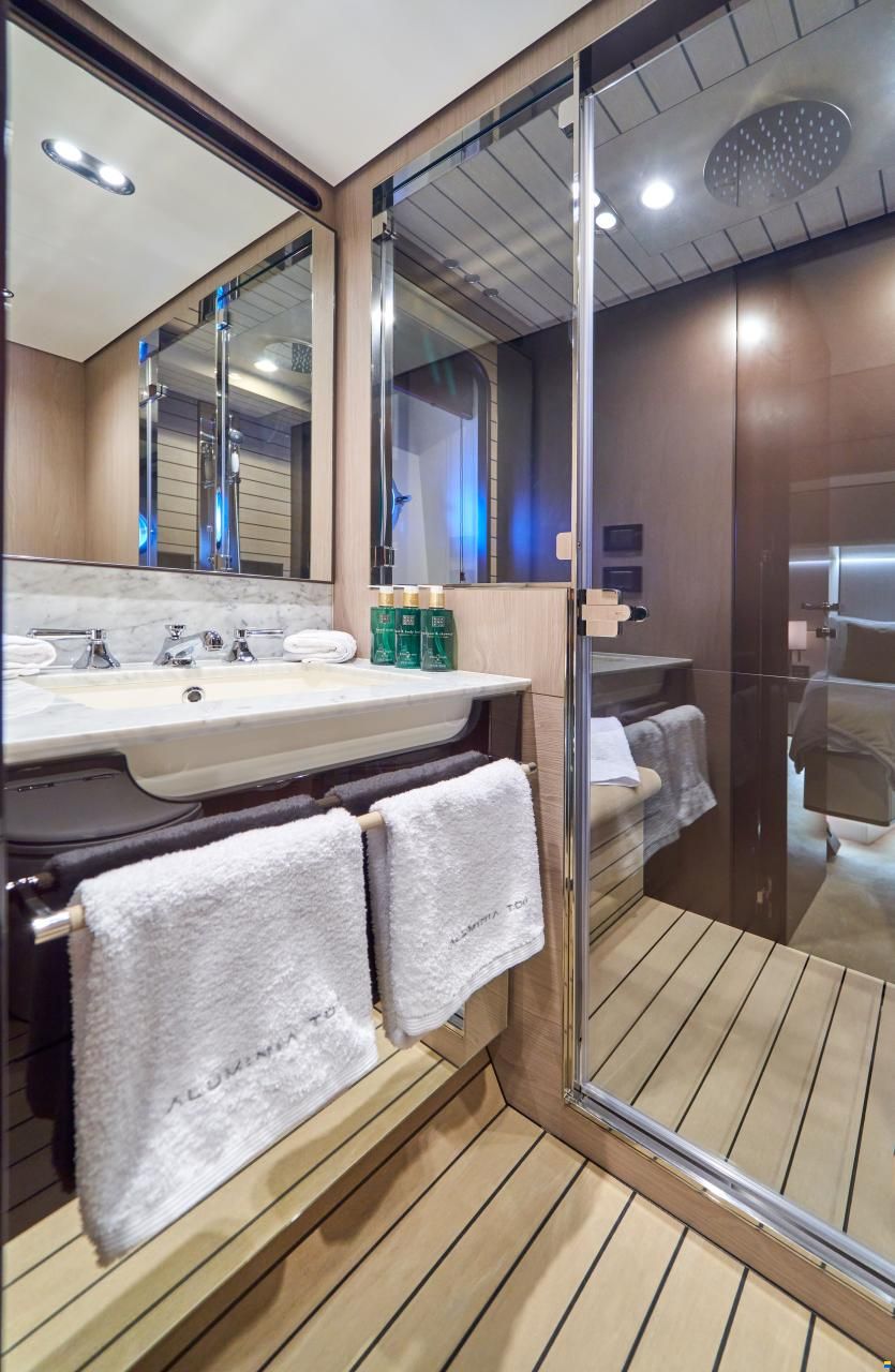 Azimut Grande 27M