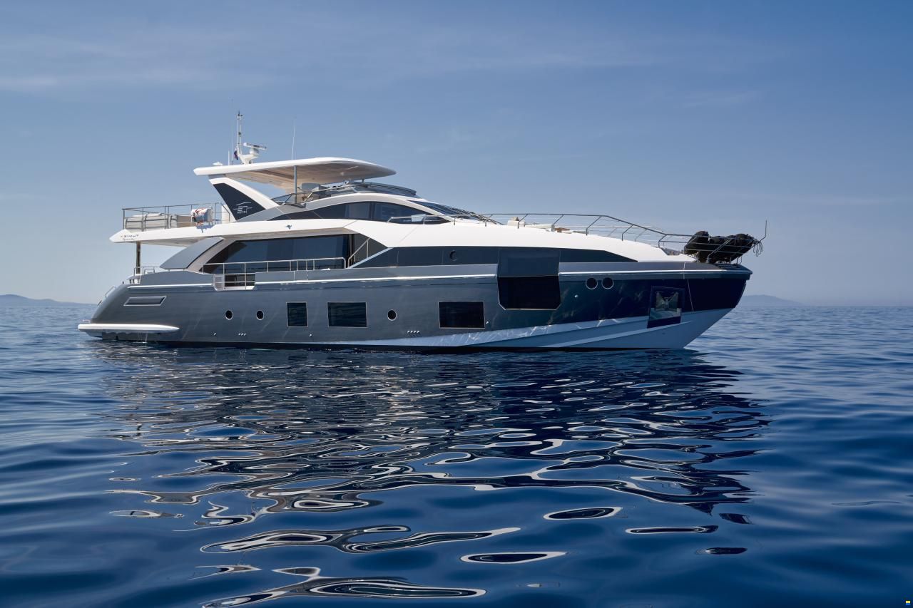 Azimut Grande 27M